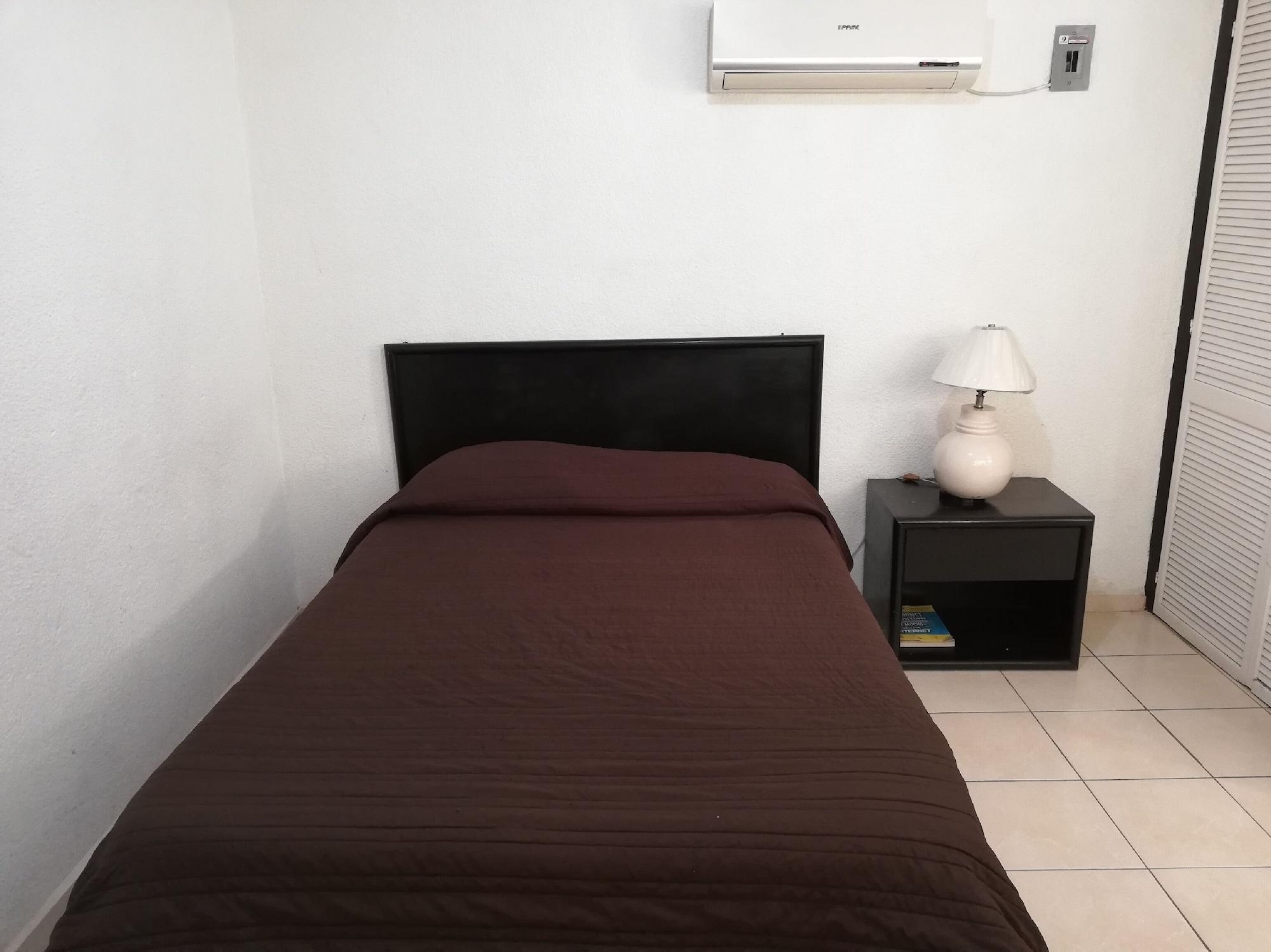 Oyo Hotel Casa Real Matehuala Εξωτερικό φωτογραφία